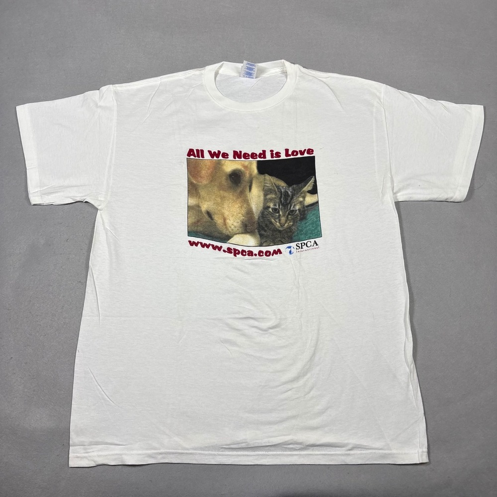 Vintage SPCA International All We Need Is Love Dog Cat Graphic T-Shirt White L
